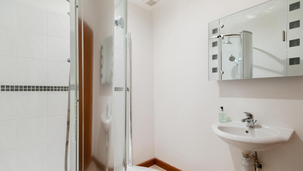The Southwick Sanctuary - Large 6Bdr With Terrace Appartement Londen Buitenkant foto